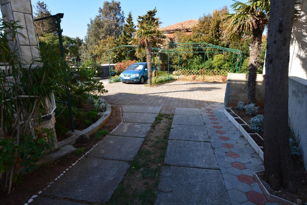 Apartment Nadica Punat Exterior foto
