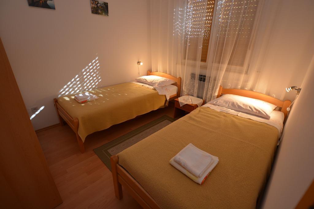 Apartment Nadica Punat Exterior foto